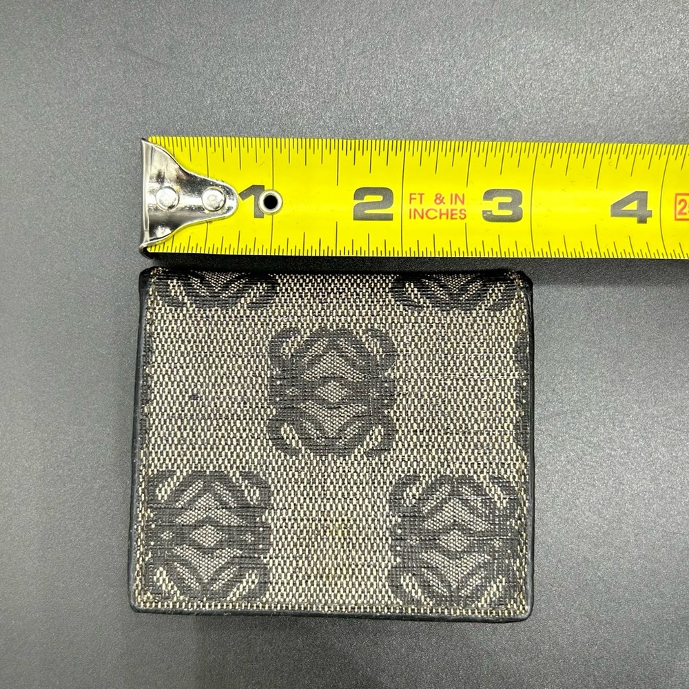 Loewe Coin Pouch Holder Button Close - Picture 13 of 13